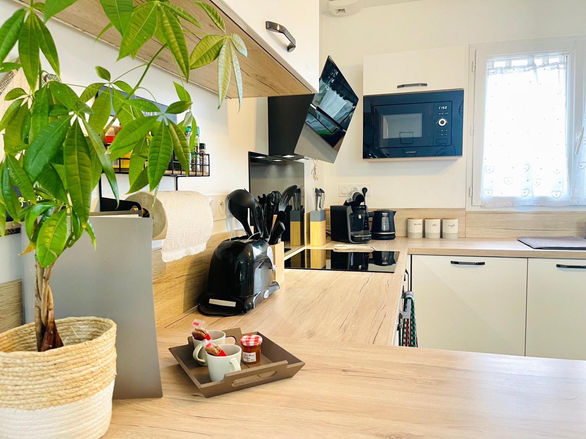 Petite Maison Au Calme Poupry Ngoại thất bức ảnh