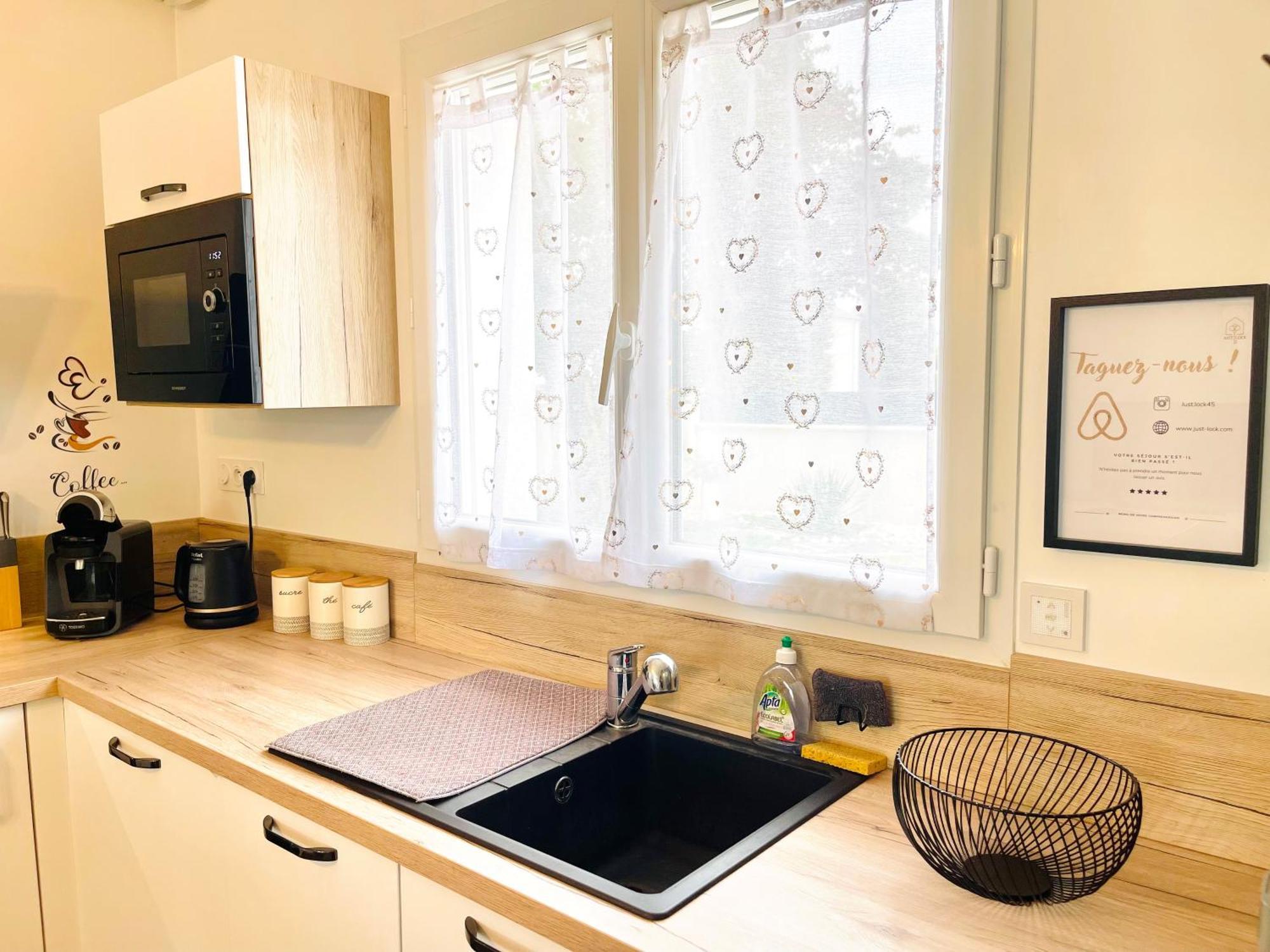 Petite Maison Au Calme Poupry Ngoại thất bức ảnh
